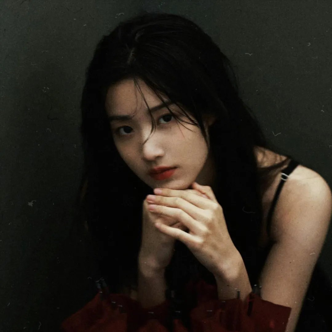 罗斯威尔第四季